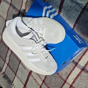 Adidas Gazelle Bold 8.5 Grey/White